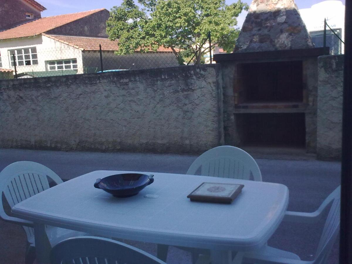 Studio Climatise. Proche Parking, Commerces Et Mer Apartment Carqueiranne Bagian luar foto